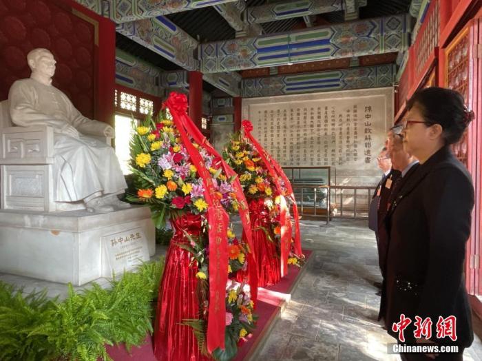 eaad6c47d2194816832e50b2ceec930b eaad6c47d2194816832e50b2ceec930b