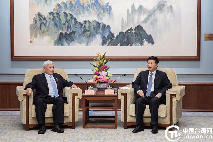 W020241031743656117514